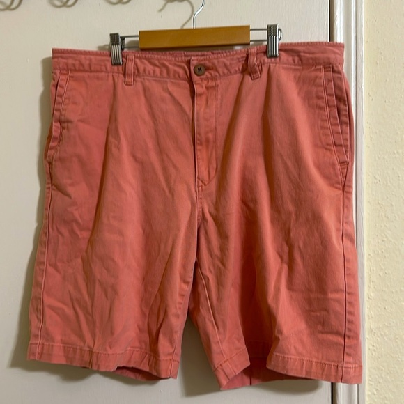 BUNDLE! Tommy Bahama Men’s Chino Shorts size 38 - Picture 2 of 12
